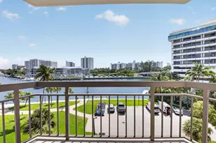 901 E Camino, Boca Raton, FL 33432 - Photo 38