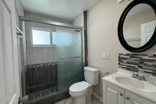 1038 W Jasmine Ln, North Lauderdale, FL 33068 - Photo 24