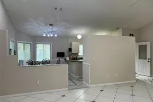 1038 W Jasmine Ln, North Lauderdale, FL 33068 - Photo 4