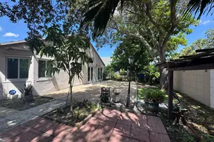 1038 W Jasmine Ln, North Lauderdale, FL 33068 - Photo 16