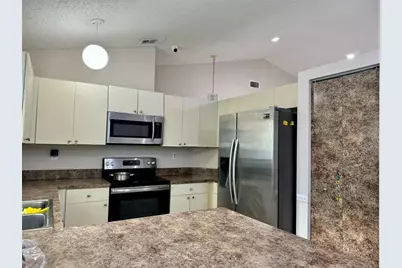 1038 W Jasmine Lane, North Lauderdale, FL 33068 - Photo 4