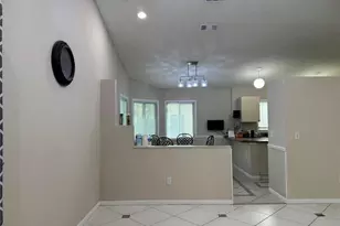 1038 W Jasmine Ln, North Lauderdale, FL 33068 - Photo 2