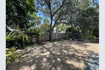 1038 W Jasmine Lane, North Lauderdale, FL 33068 - Photo 14