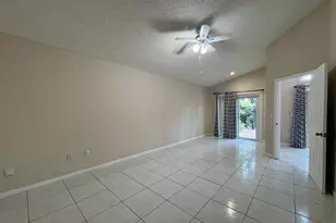1038 W Jasmine Ln, North Lauderdale, FL 33068 - Photo 10