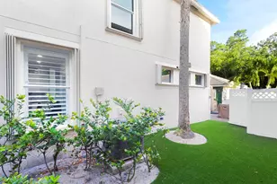 8070 Murano Cir, Palm Beach Gardens, FL 33418 - Photo 30