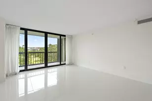 2450 Presidential Way, West Palm Beach, FL 33401 - Photo 4