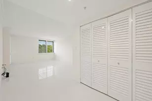 2450 Presidential Way, West Palm Beach, FL 33401 - Photo 14