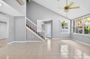 8111 Northboro Ct, Lake Clarke Shores, FL 33406 - Photo 10