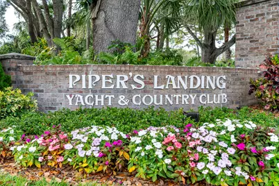 1543 SW Troon Circle, Palm City, FL 34990 - Photo 4