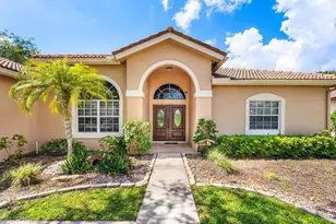 11302 Edgewater Cir, Wellington, FL 33414 - Photo 1