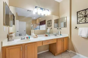 11302 Edgewater Cir, Wellington, FL 33414 - Photo 18