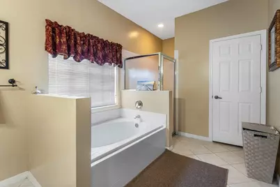 13302 Edgewater Circle, Wellington, FL 33414 - Photo 20
