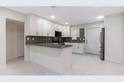 611 NE 34th Street, Pompano Beach, FL 33064 - Photo 6