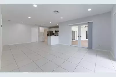 4695 Brandywine Drive, Boca Raton, FL 33487 - Photo 10