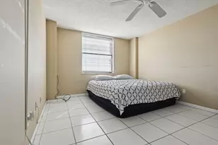 1470 NE 123rd St, North Miami, FL 33161 - Photo 10
