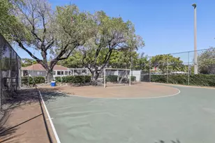 1470 NE 123rd St, North Miami, FL 33161 - Photo 20