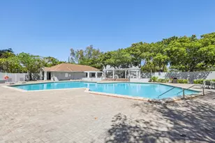 1470 NE 123rd St, North Miami, FL 33161 - Photo 14