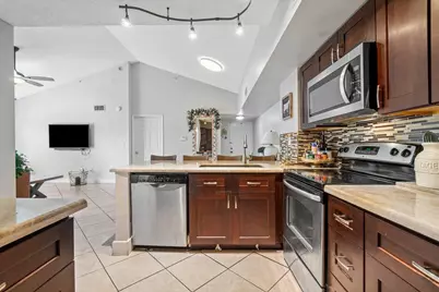 2620 S University Drive #309, Davie, FL 33328 - Photo 8