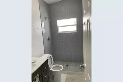 265 NE 46th Street, Deerfield Beach, FL 33064 - Photo 4
