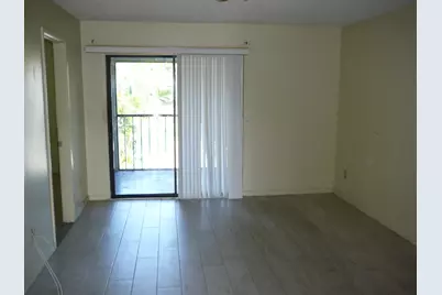 617 Ixoria Avenue, Fort Pierce, FL 34982 - Photo 4