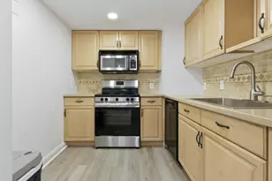5600 N Flagler Dr, West Palm Beach, FL 33407 - Photo 4