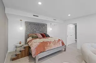 100 SE 5th Ave, Boca Raton, FL 33432 - Photo 24