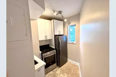 431 W Camino Real #5, Boca Raton, FL 33432 - Photo 8