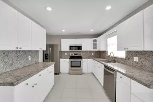1909 NW 80th Ave, Margate, FL 33063 - Photo 10