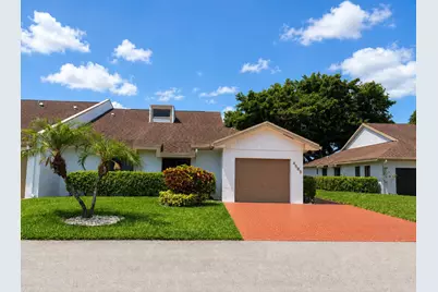 4685 Fountains Drive S, Greenacres, FL 33467 - Photo 2