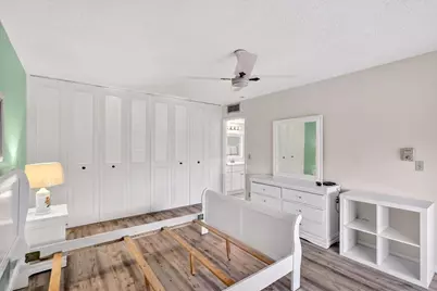 1800 SE Saint Lucie Boulevard #11-203, Stuart, FL 34996 - Photo 20
