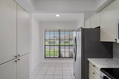 6510 Olivewood Circle, Greenacres, FL 33463 - Photo 10