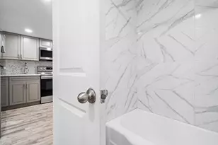 1110 N Riverside Dr, Pompano Beach, FL 33062 - Photo 20