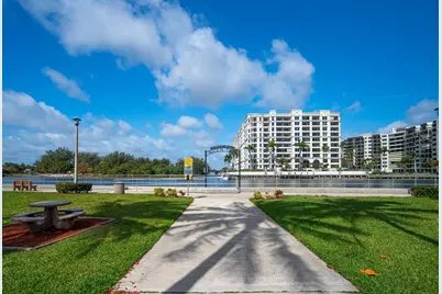 1110 N Riverside Drive #20, Pompano Beach, FL 33062 - Photo 32