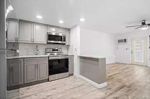 1110 N Riverside Dr, Pompano Beach, FL 33062 - Photo 16
