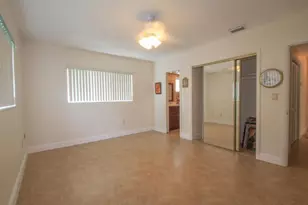 98 Seminole Ln, Boca Raton, FL 33487 - Photo 8