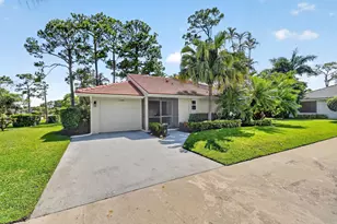 13289 Touchstone Pl, Palm Beach Gardens, FL 33418 - Photo 2