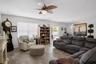 652 SW Sareta Ave, Port Saint Lucie, FL 34953 - Photo 16