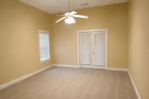 8259 N 155th Pl Pl N, Palm Beach Gardens, FL 33418 - Photo 2