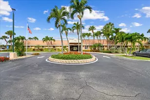 178 Lake Susan Ln, West Palm Beach, FL 33411 - Photo 26