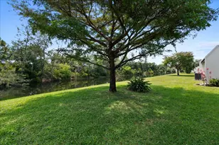 178 Lake Susan Ln, West Palm Beach, FL 33411 - Photo 24