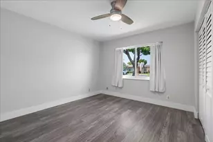 178 Lake Susan Ln, West Palm Beach, FL 33411 - Photo 18