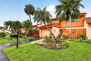 5316 Stonybrook Ln, Boynton Beach, FL 33437 - Photo 2