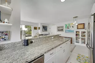 2715 NE 49th St, Fort Lauderdale, FL 33308 - Photo 10