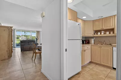 3150 NE 48th Court #104, Lighthouse Point, FL 33064 - Photo 6