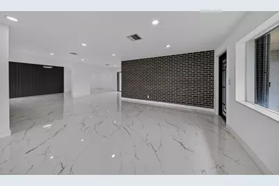 2740 NW 9th Lane, Wilton Manors, FL 33311 - Photo 8