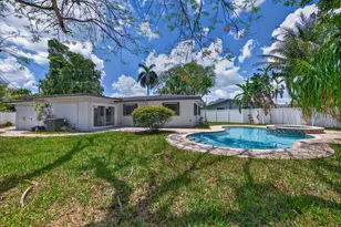 2740 NW 9th Ln, Wilton Manors, FL 33311 - Photo 6