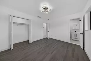 2740 NW 9th Ln, Wilton Manors, FL 33311 - Photo 18