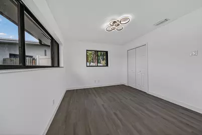 2740 NW 9th Lane, Wilton Manors, FL 33311 - Photo 20