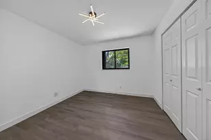2740 NW 9th Ln, Wilton Manors, FL 33311 - Photo 32