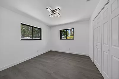 2740 NW 9th Lane, Wilton Manors, FL 33311 - Photo 14